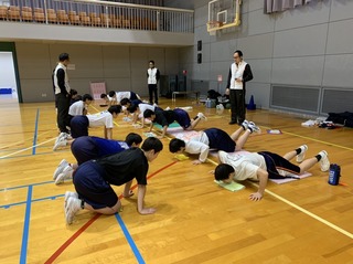 12E18cBCB.jpg